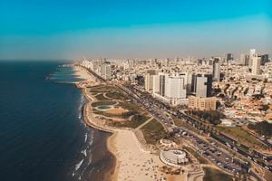 Panorámica de Tel Aviv (Israel) junto al Mar Mediterráneo