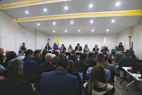 Se lleva a cabo la sexta audiencia pública de revocatoria para la inscripción de candidatos en las instalaciones del Consejo Nacional Electoral.