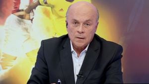 Carlos Antonio Vélez es uno de los líderes de opinión sobre el fútbol en Colombia