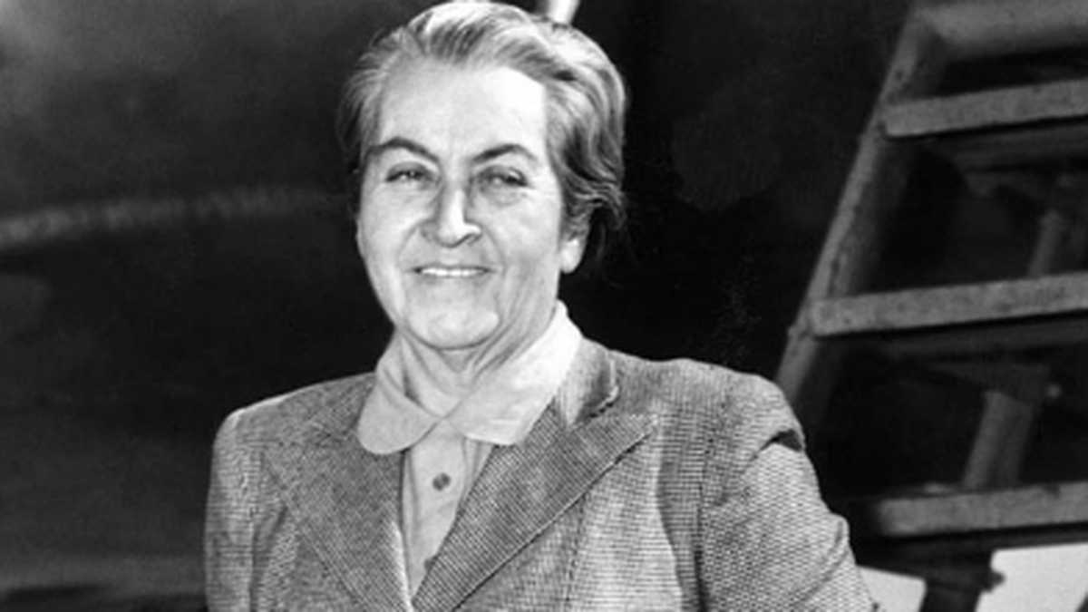 La poeta chilena Gabriela Mistral (1889-1957).