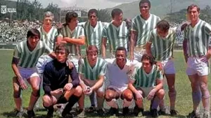 Último partido oficial de Pelé en Colombia. 7 de febrero pero de 1971, en el estadio Atanasio Giradot, Santos FC contra Atlético Nacional.