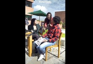 Universidad Externado de Colombia comparte video en respuesta a la grabación de alumnos de la Javeriana sobre su manera de vestir.