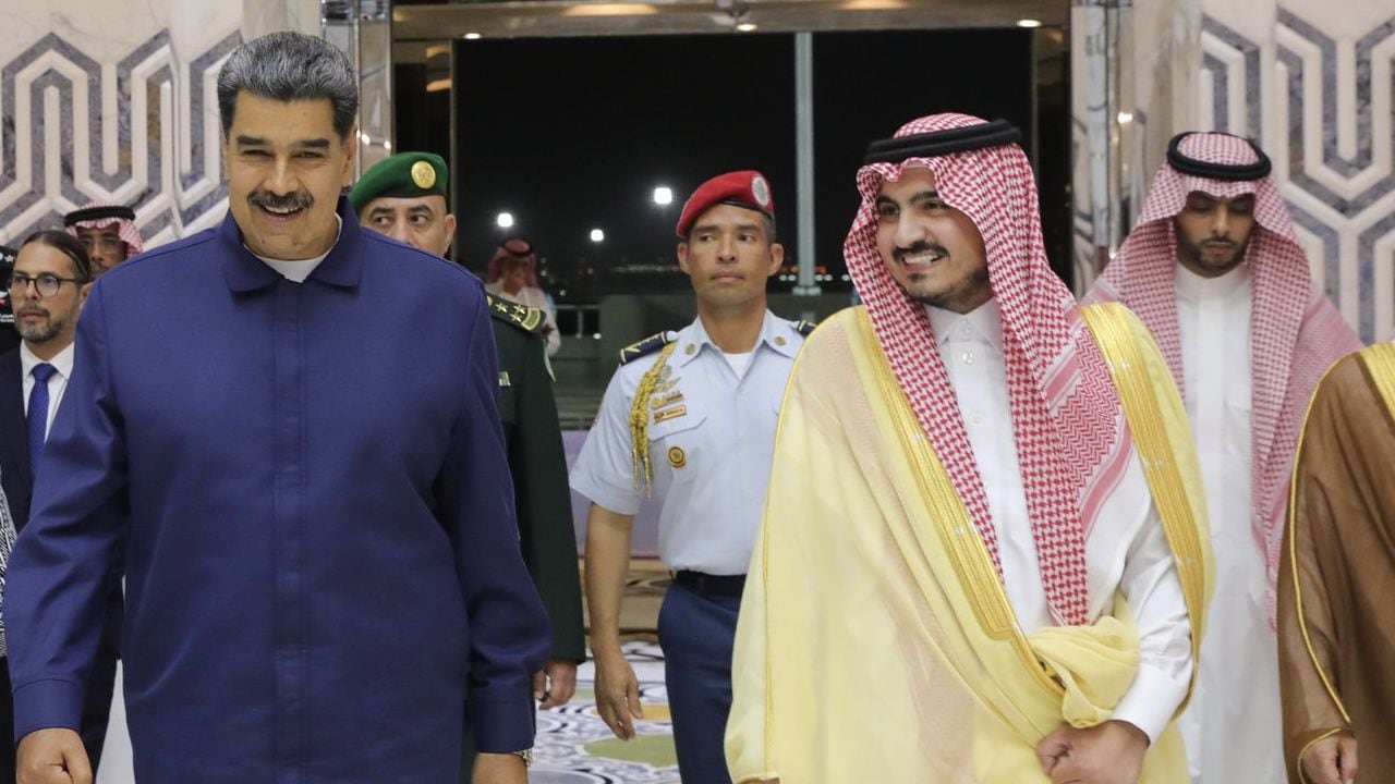 El presidente de Venezuela, Nicolás Maduro, arriba a Arabia Saudita