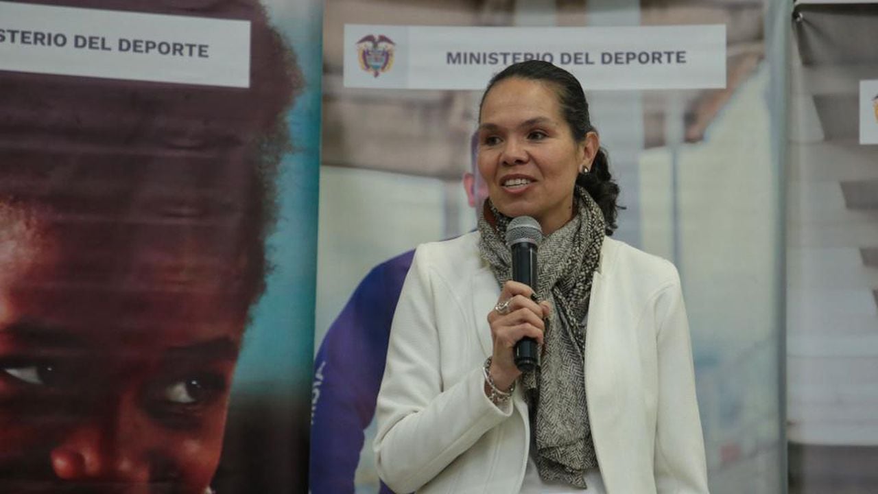 Astrid Bibiana Rodríguez Cortés

Maestra en educación física, investigadora y docente universitaria con experiencia en la formulación de políticas públicas en educación física.
