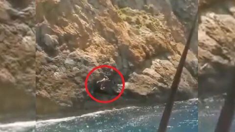 Terrorífico: mujer grava el momento en que su marido cae de un acantilado y muere