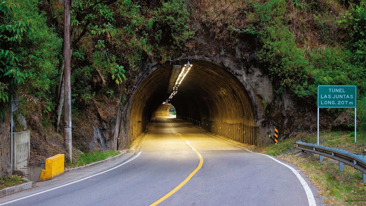 El proyecto logró la rehabilitación de la carretera que atraviesa el Valle de Tenza entre los departamentos de Cundinamarca y Boyacá, y finaliza en el sector de Aguaclara, en el departamento de Casanare.