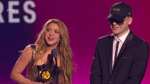 Shakira y Bizarrap ganan a Mejor canción pop.