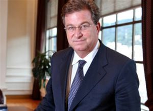El presidente de GNB Sudameris, Jaime Gilinski, fue el encargado de negociar la compra de la operación del banco Hsbc en Colombia, Perú, Paraguay y Uruguay, con la cual la familia busca consolidar su participación en el sector financiero.