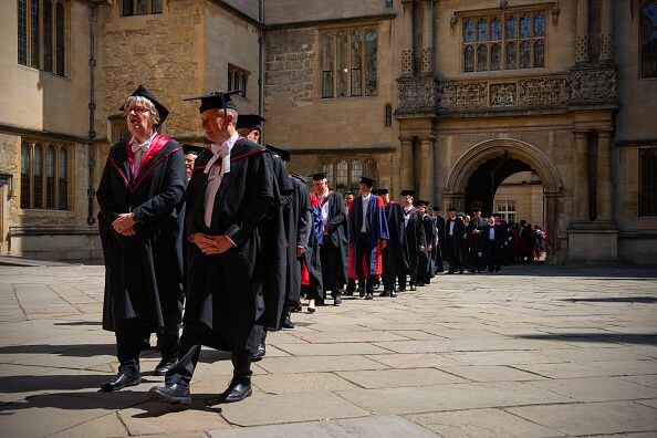 La Universidad de Oxford ascendió al tercer lugar. (Photo by Carl Court/Getty Images)