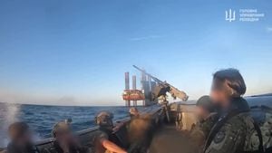 Ucrania dice que ha retomado plataformas de perforación marinas cerca de Crimea
