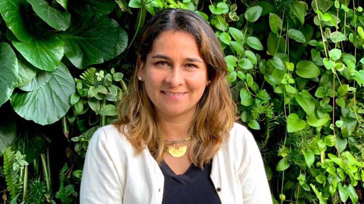 Claudia Fonseca, directora de Comunidades y Sostenibilidad de Amarilo.