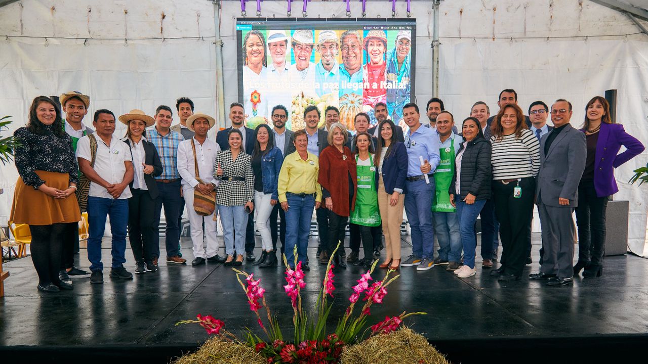 Asociaciones de campesinos representarán a Colombia en una de las ferias de frutas más importantes del mundo