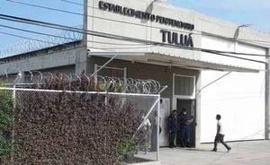 Intento de fuga deja casi 50 muertos en cárcel de tuluá