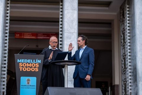 Federico Gutiérrez se posesionó como nuevo alcalde de Medellín.