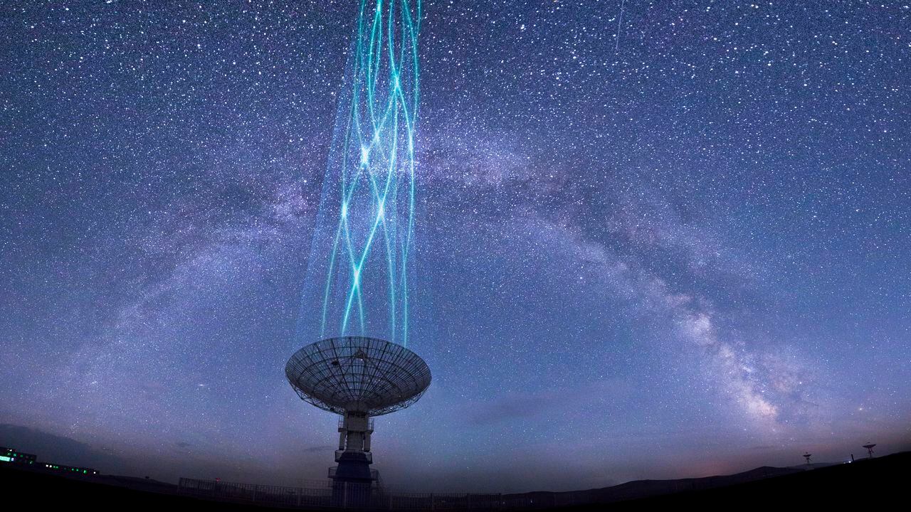 Captan una señal de radio proveniente de otra galaxia. Foto: Getty Images.