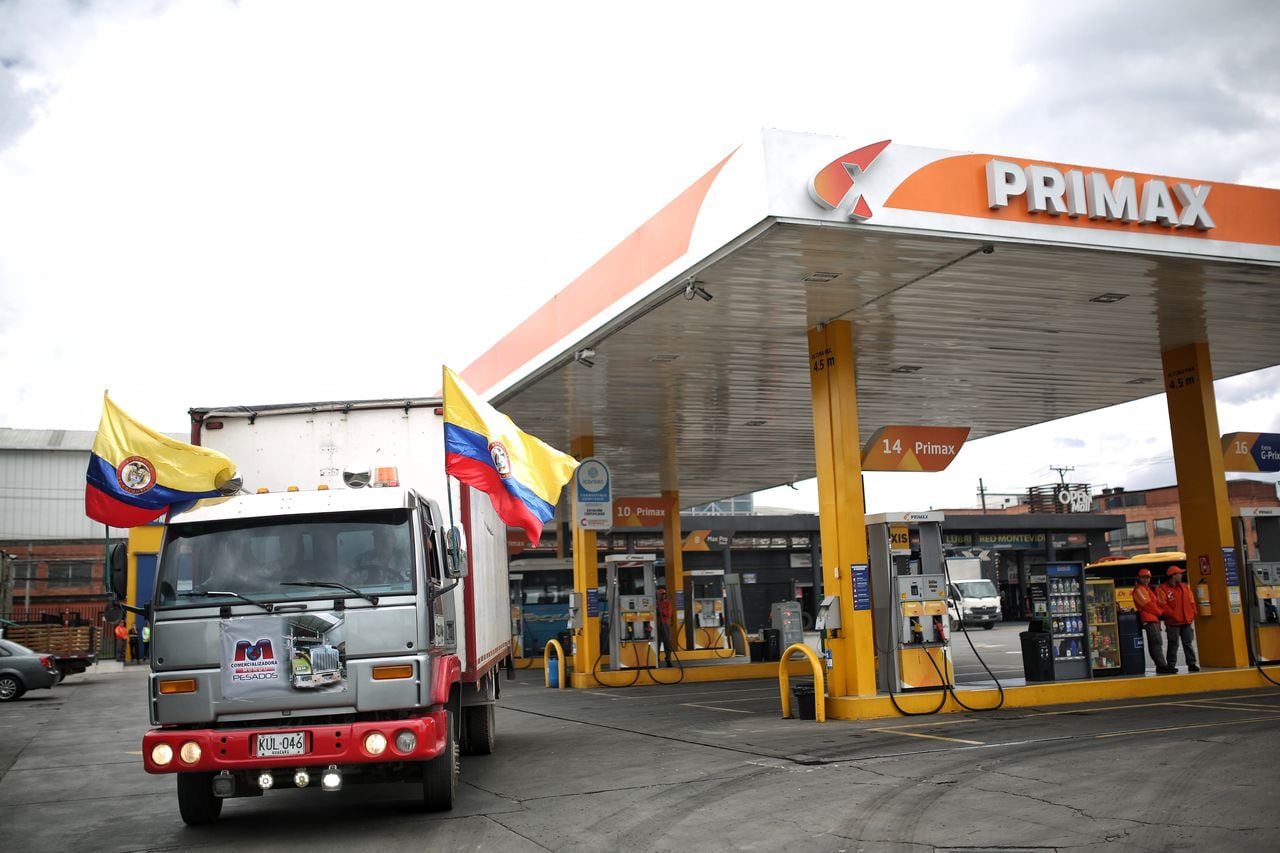Protestas al gobierno de Gustavo Petro por el incremento en los precios de combustibles