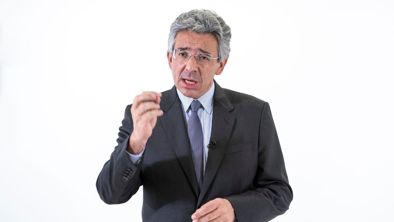 Enrique Gómez Martínez Candidato a la Presidencia