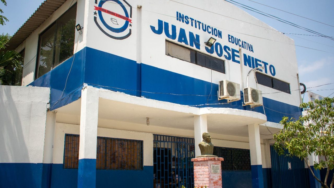 Colegios públicos de Cartagena ya tienen servicio de aseo.