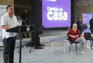 presidente Gustavo Petro lanzó, junto con la ministra de Vivienda, Ciudad y Territorio, Catalina Velasco, el nuevo programa de mejoramientos Cambia Mi Casa.