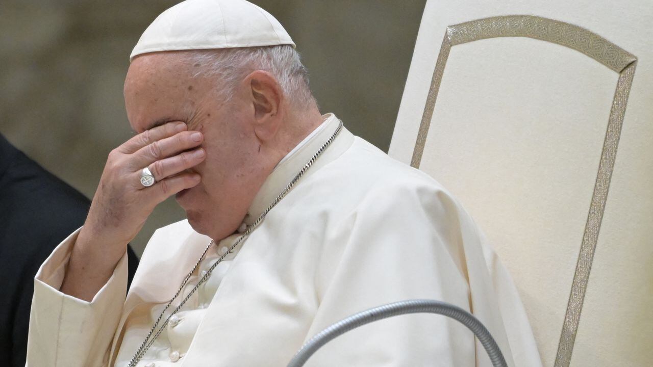 Francisco, que ha hecho del cuidado del medio ambiente una prioridad de su papado, quería participar de algún modo en la Conferencia de las Partes en Emiratos Árabes Unidos, según el Vaticano. No estaba claro si podría leer su discurso por videoconferencia o estar presente de alguna otra forma.