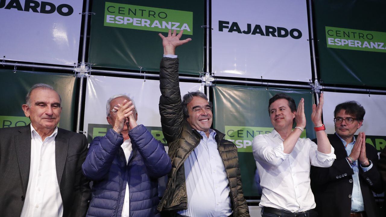 Sergio Fajardo ganador de la Consulta de la Coalición Centro Esperanza