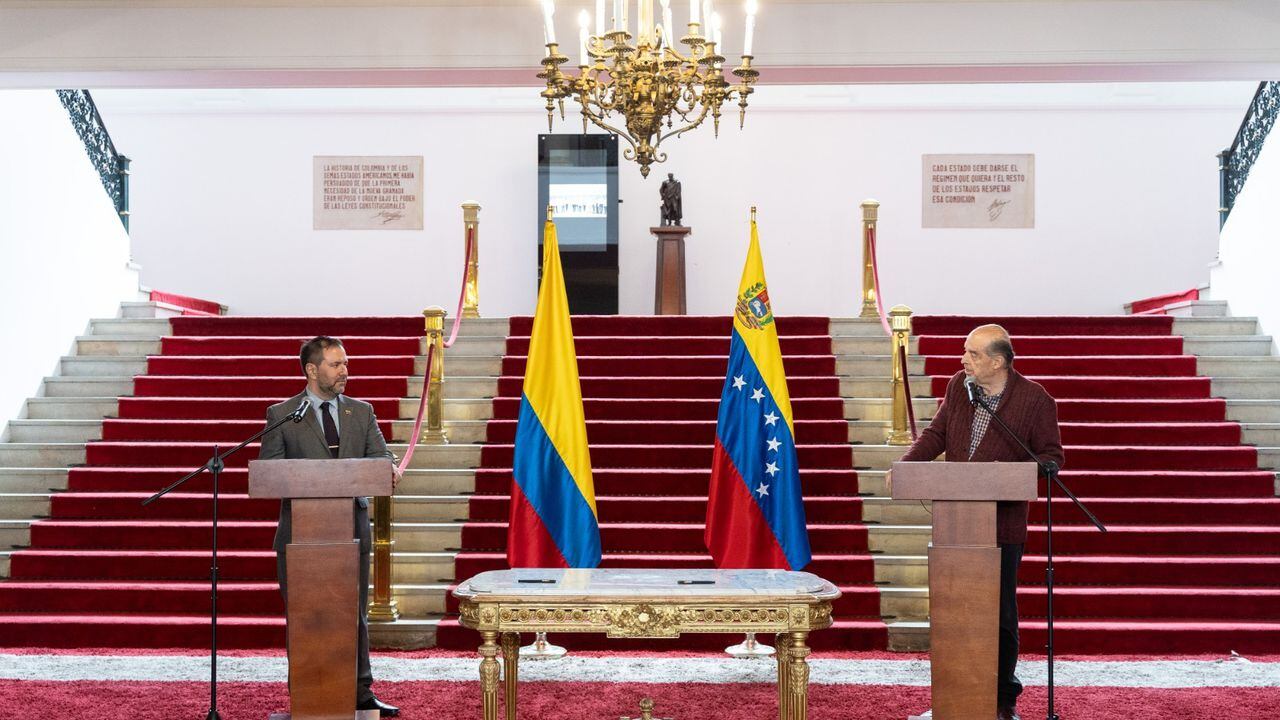 Cancilleres de Colombia y Venezuela llegaron a acuerdos.