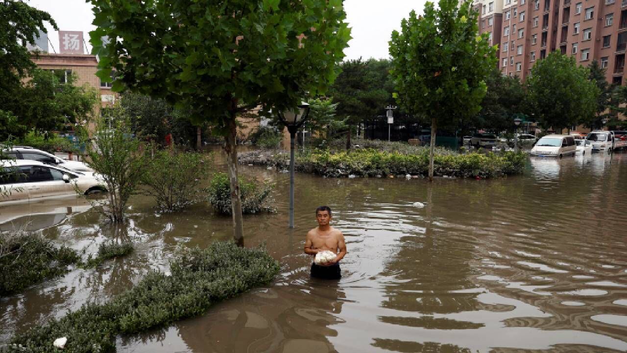 Las autoridades chinas estiman la cercanía de otra tormenta.