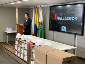 Federico Gutiérrez, alcalde de Medellín, revela pruebas de presunta corrupción