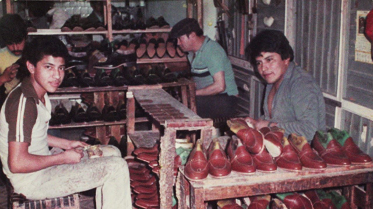 El Instituto Distrital de Patrimonio Cultural busca preservar la memoria histórica de los zapateros del Restrepo y de un tradicional oficio reconocido por la calidad de sus productos.