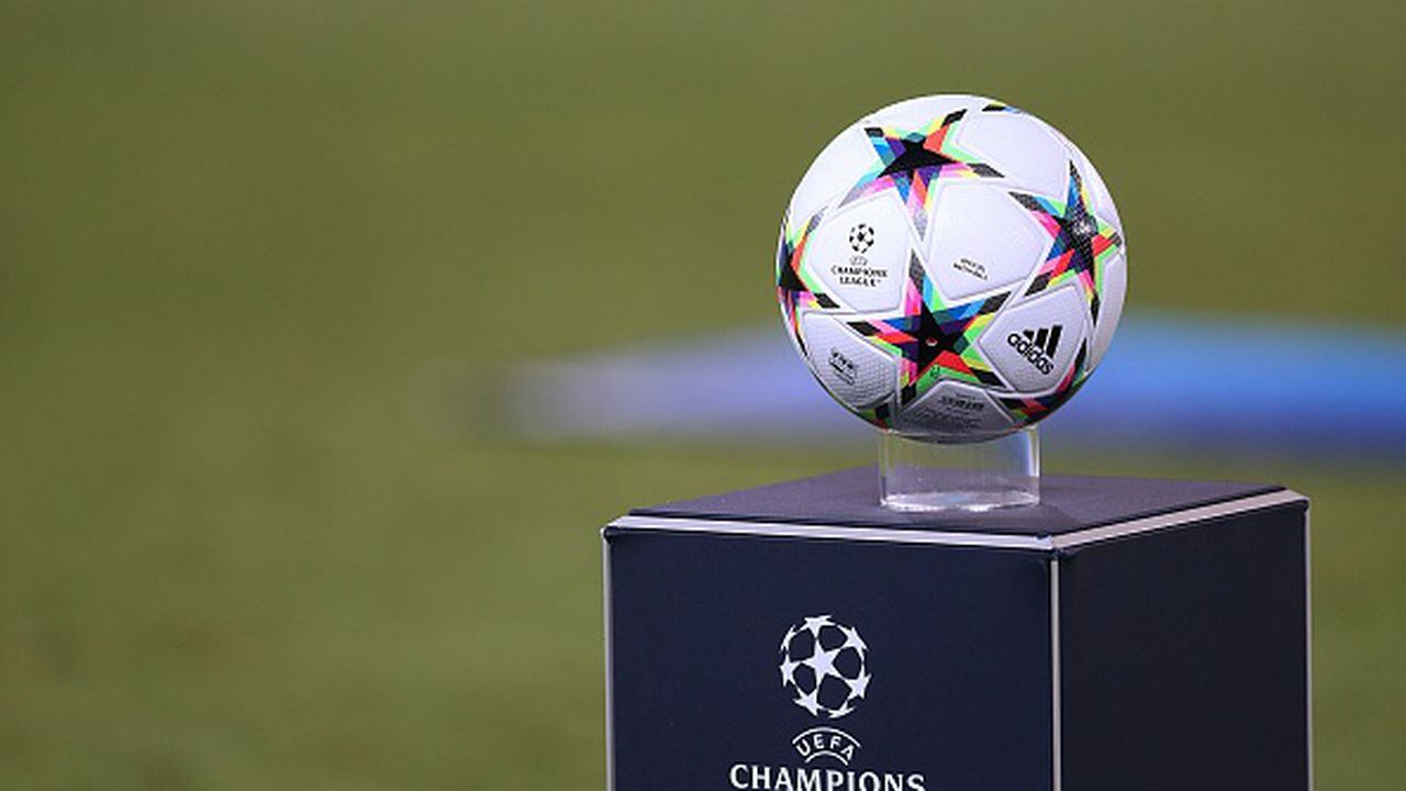 El balón oficial para la Champions League 2022-23.