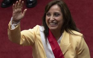Dina Boluarte, nueva presidenta de Perú.