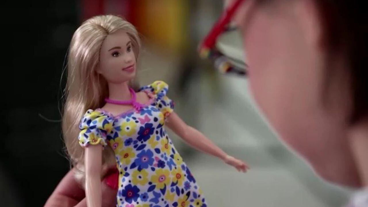 Mattel nuevamente le apuesta a la inclusión: así luce la nueva muñeca Barbie  con síndrome de Down