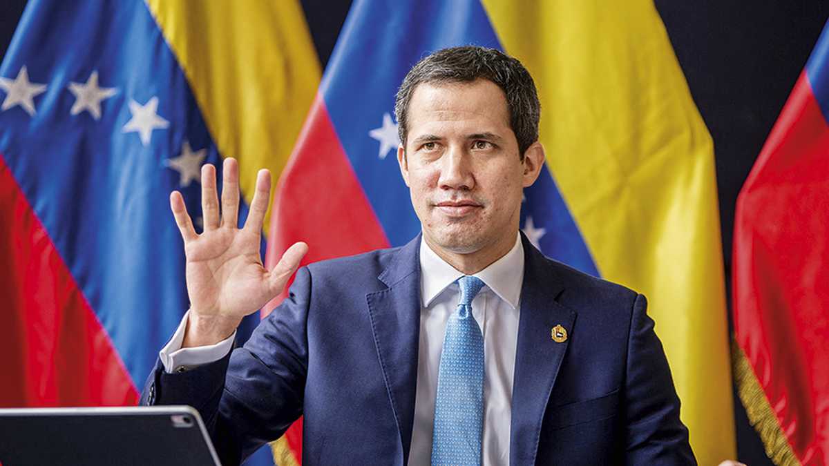   En medio de escándalos y polémicas, Guaidó fue reelegido como presidente interino, pero su figura luce muy debilitada.