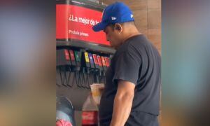 Video de hombre que aprovecha refill de restaurante para llenar botella de 2 litros de gaseosa se hace viral.