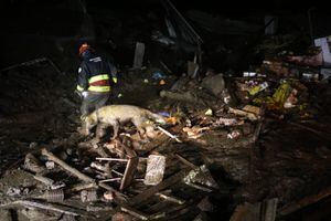 Lluvias dejan 11 fallecidos en Ecuador