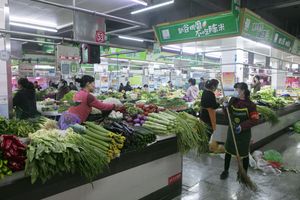 Mercado de Wuhan un año después. (Photo by Jiang Huang/VCG via Getty Images)