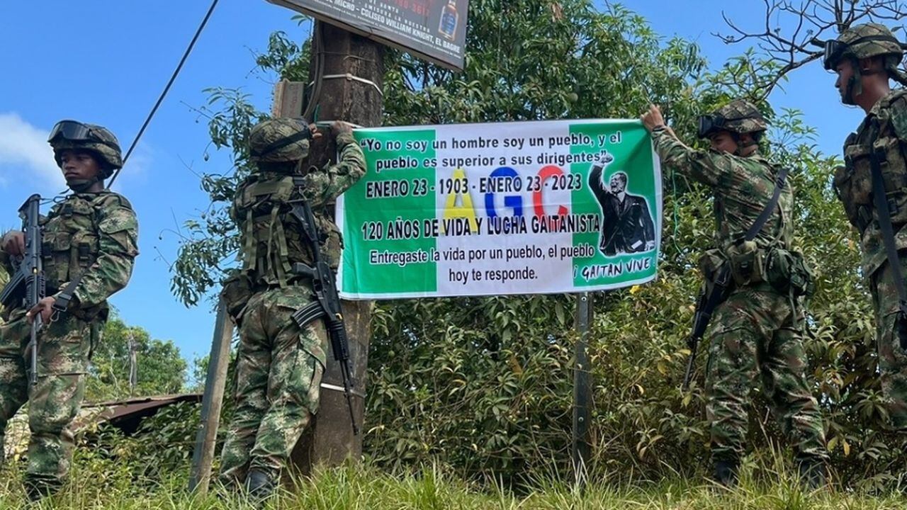 Ejército Nacional desmonta mensajes del Clan del Golfo en Antioquia.