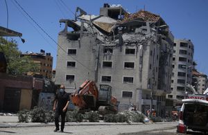Secretario de Estado de EE. UU. dice que Israel les dio “una justificación secreta” para aplastar el edificio de AP en Gaza