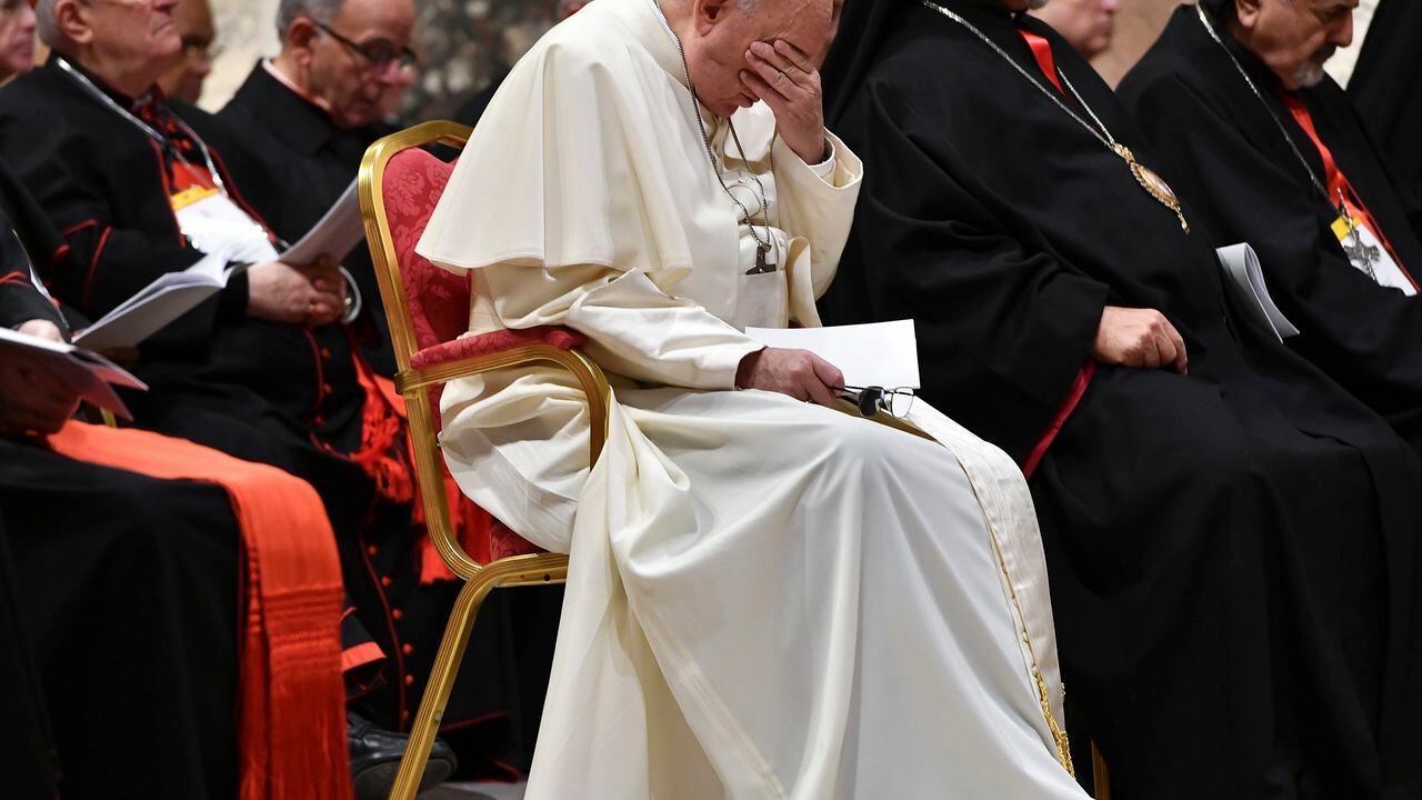 El Papa Francisco asiste a una liturgia penitencial en el Vaticano