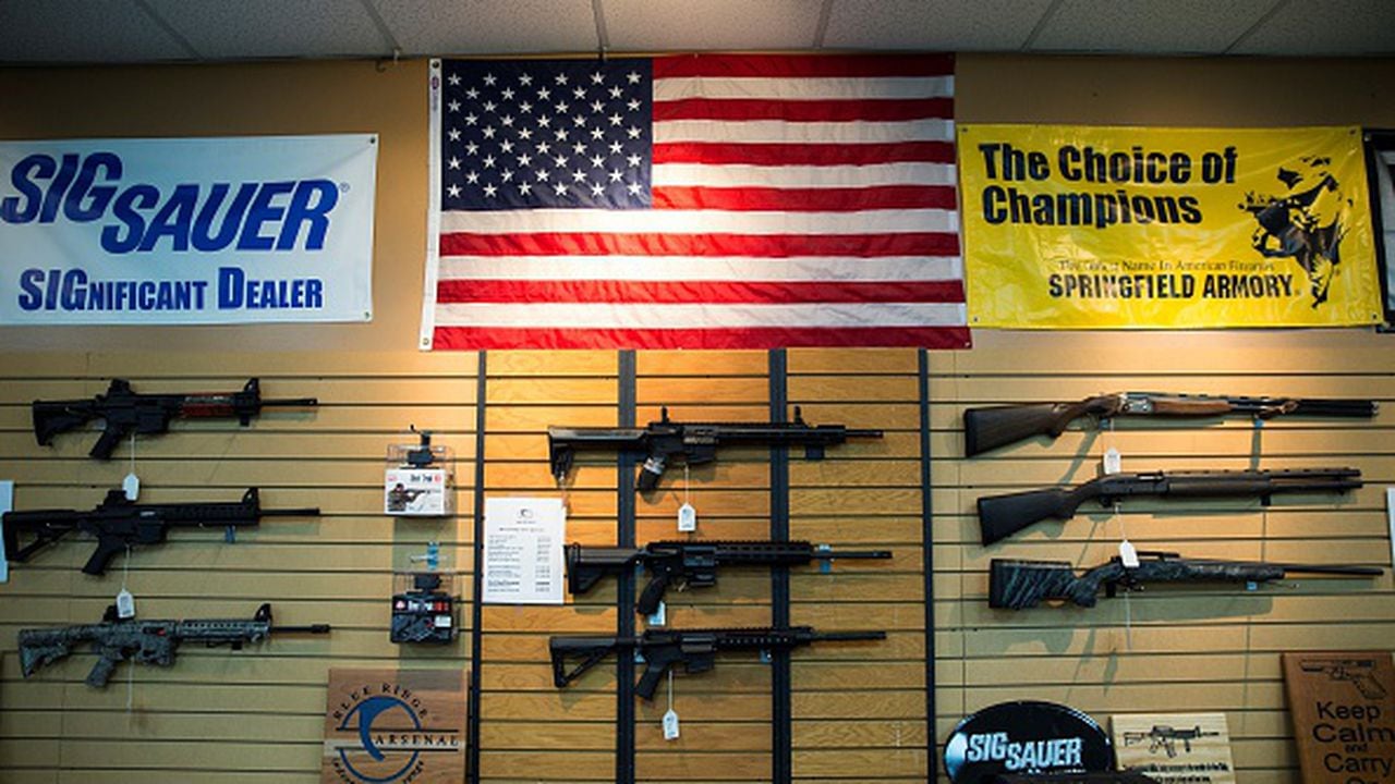 Según datos del Instituto Nacional de Justicia, en Estados Unidos existen 393 millones de pistolas o rifles que están en manos de civiles.