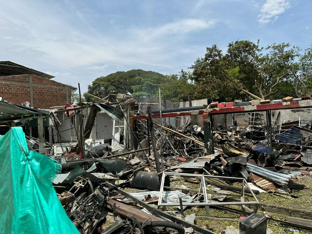 Infraestructura destruida tras ataque con carrobomba en Cauca