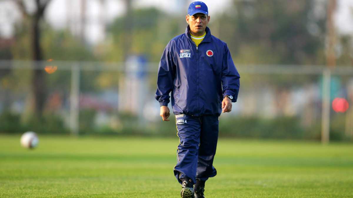 Reinaldo Rueda, head coach / manager of Colombia  (Photo by Matthew Ashton - PA Images via Getty Images)