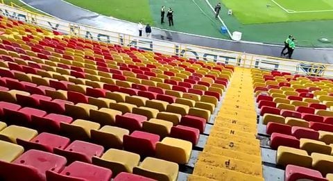 Tribunas con afectaciones en el estadio El Campín