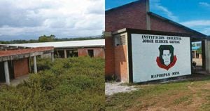 En muchos municipios colombianos se construyeron centros educativos que nunca funcionaron como el colegio de Paz de Ariporo, hoy devorado por la maleza, o el internado de Mapiripán.