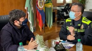 El alcalde de Barranquilla Jaime Pumarejo Heins viajó hasta Bogotá para reunirse con el director nacional de la Policía, general Jorge Vargas.