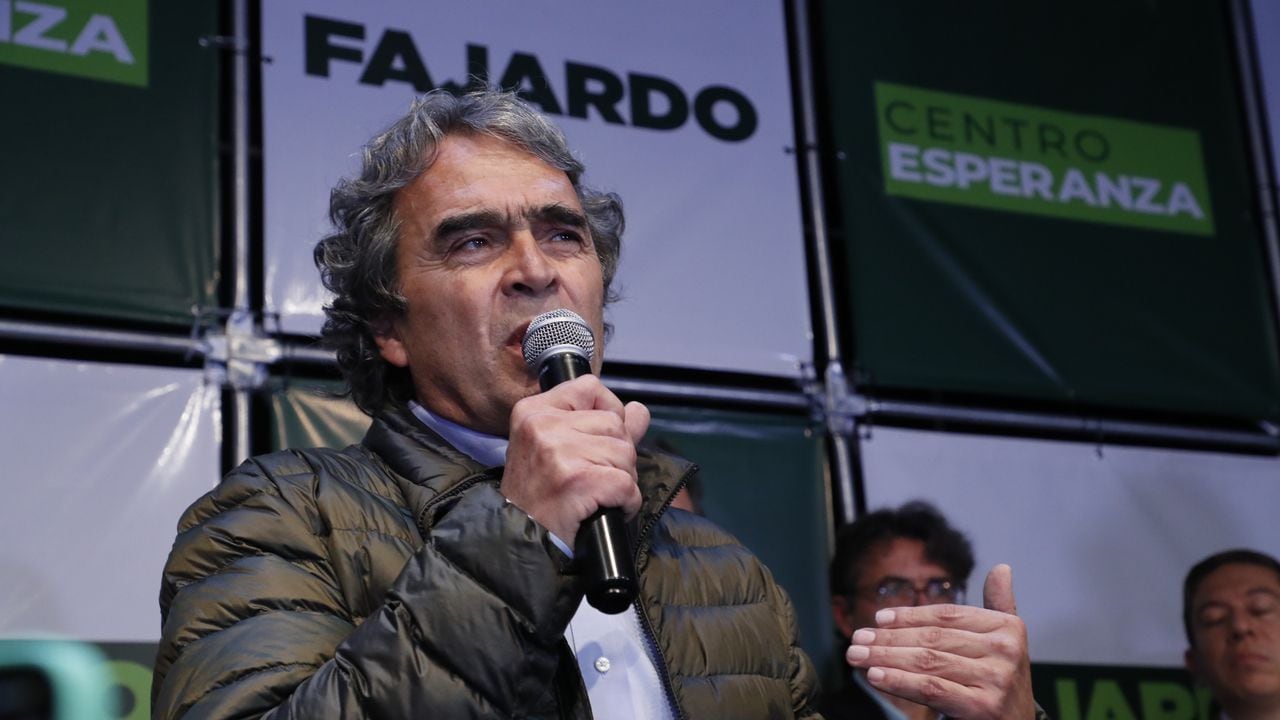 Sergio Fajardo ganador de la Consulta de la Coalición Centro Esperanza