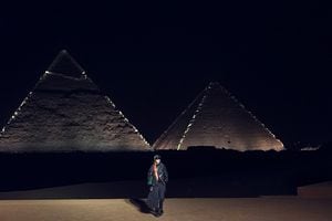 Pasarela de Dior en las pirámides de Guiza, el sábado 3 de diciembre de 2022.