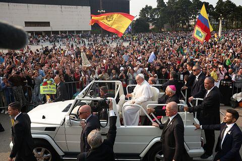 Por segunda vez en su pontificado, el Papa Francisco realiza una peregrinación al Santuario de Nuestra Señora de Fátima, al margen de los eventos de la Jornada Mundial de la Juventud en Lisboa.