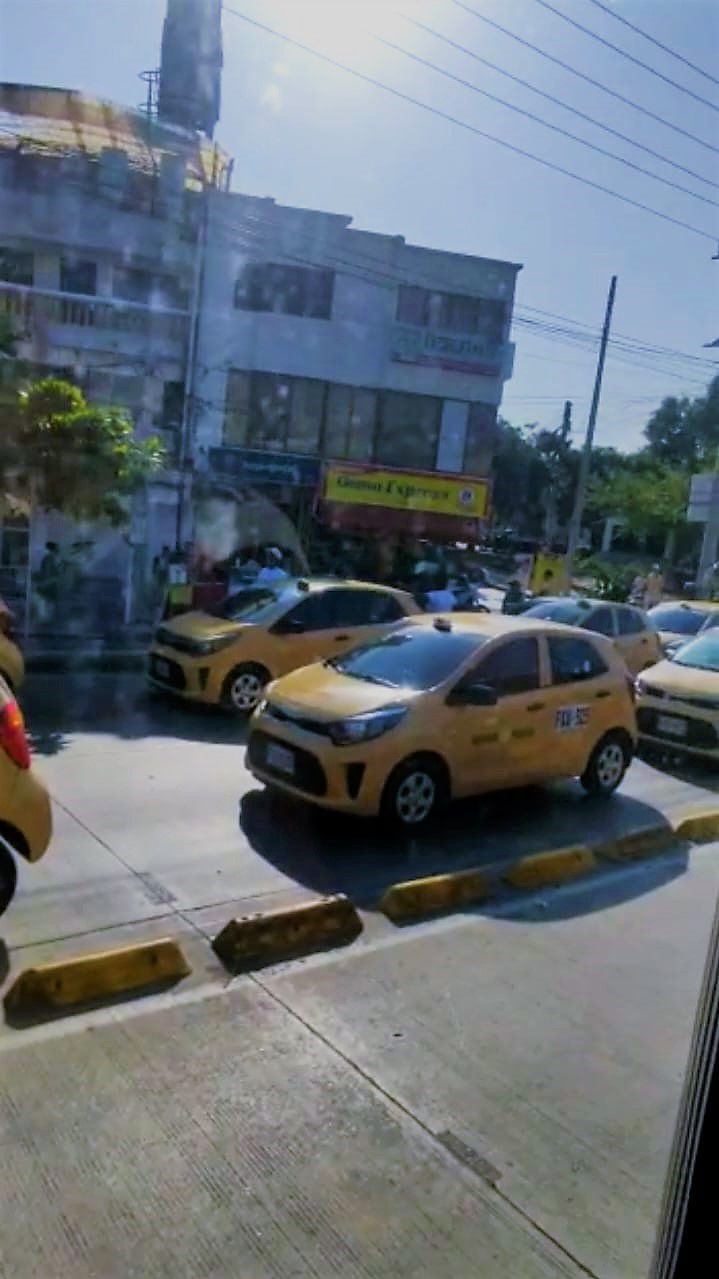 Paro de taxistas en Cartagena a la altura de la estación Los Ejecutivos.