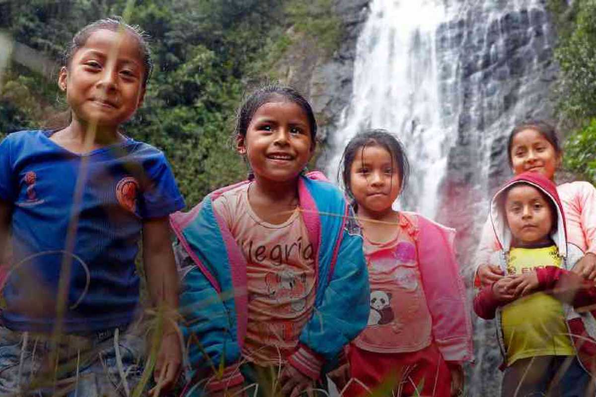 La desnutrición es uno de los principales problemas que afecta a los niños indígenas del pueblo awá. Varios han muerto por causa de esta enfermedad. Foto: León Darío Peláez/Semana.